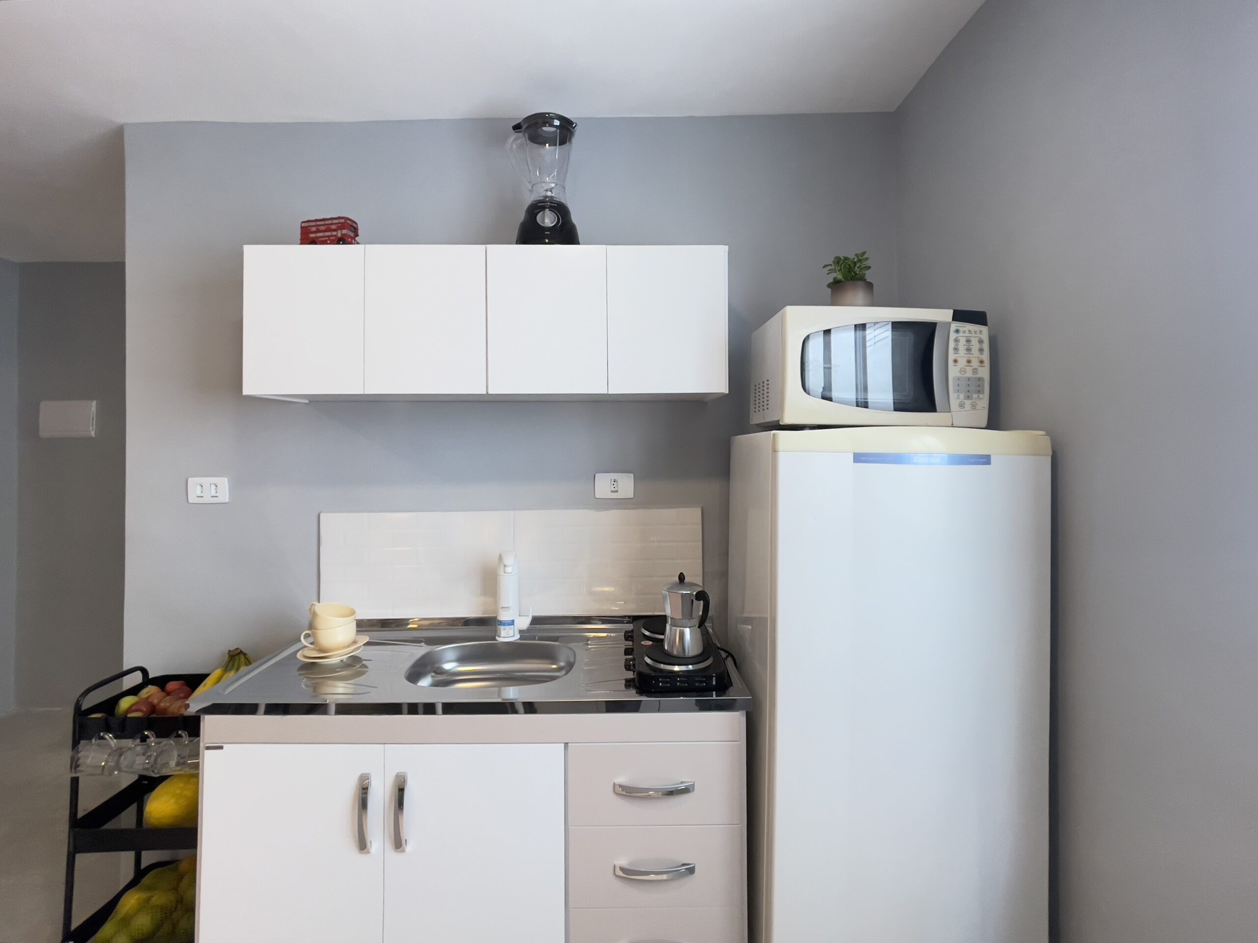 Cozinha kitnet mobiliada Residencial Berlin, Liberdade SP 6